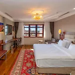 Hotel Blue Gilroy 3*