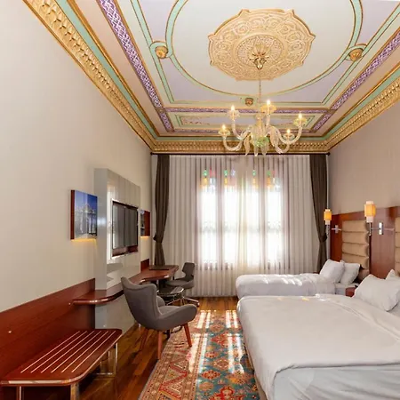 Blue Gilroy İstanbul