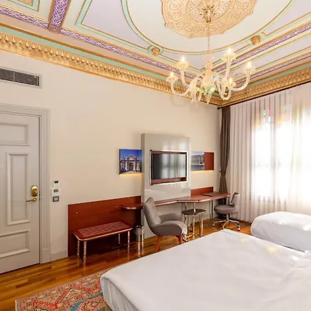 Blue Gilroy 이스탄불