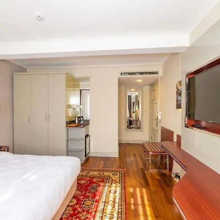 Hotel Blue Gilroy