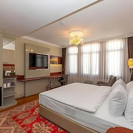 Hotel Blue Gilroy 3*
