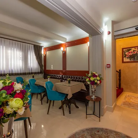 Hotel Blue Gilroy