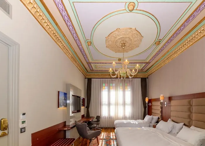 Blue Gilroy Hotell 3*