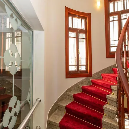 Hotel Blue Gilroy 3*