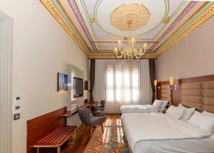 Blue Gilroy اسطنبول